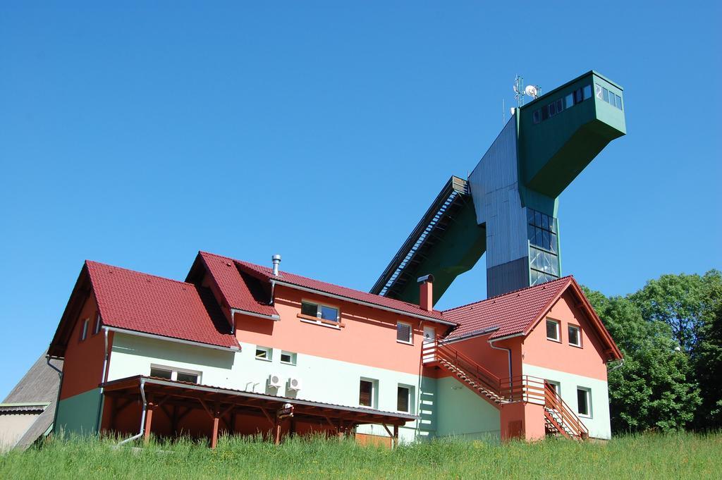 Penzion U Mustku Jiriho Rasky Trojanovice Dış mekan fotoğraf